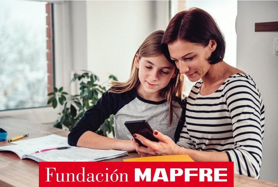 Fundación MAPFRE: Uso saludable y responsable de las TIC